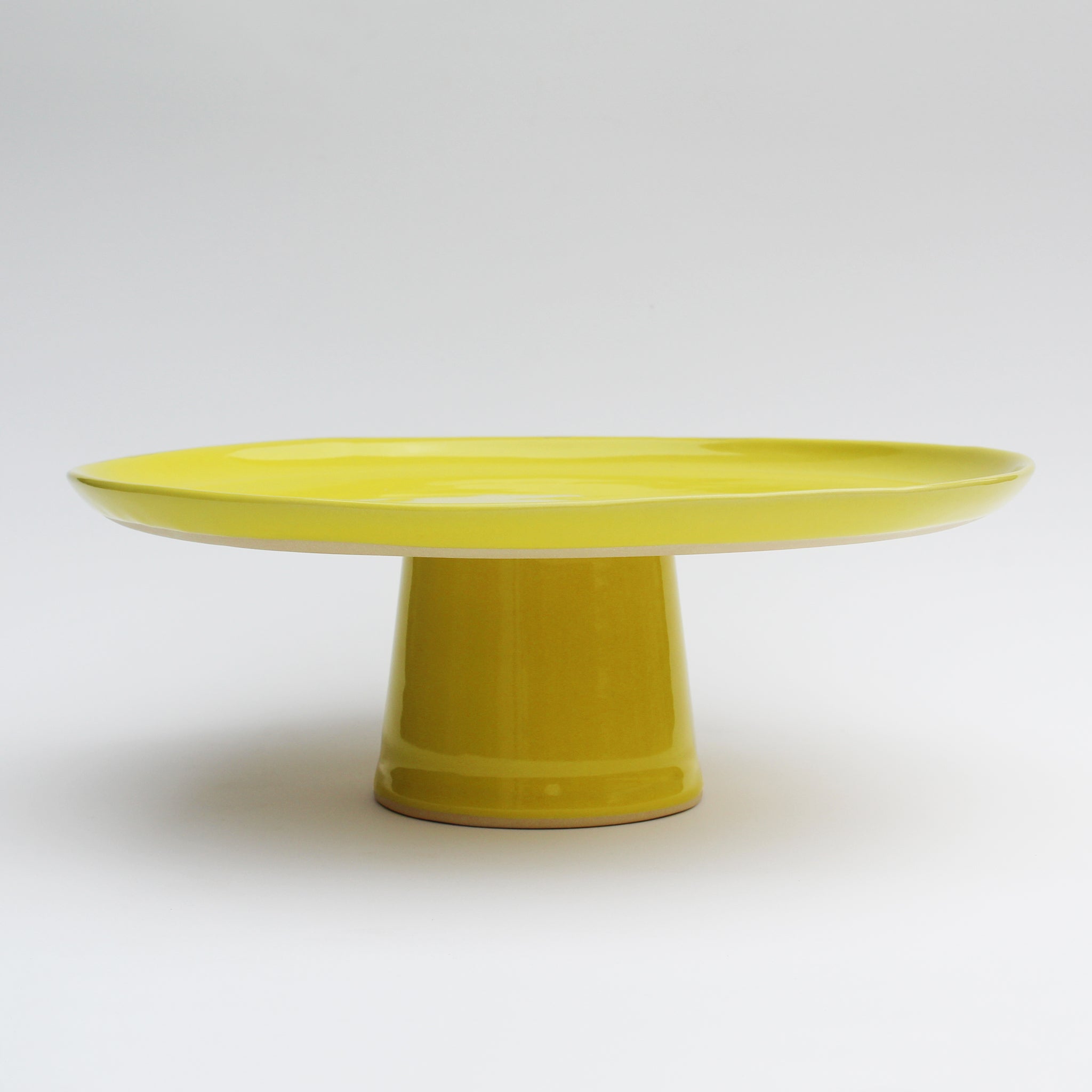 Short Cake Stand