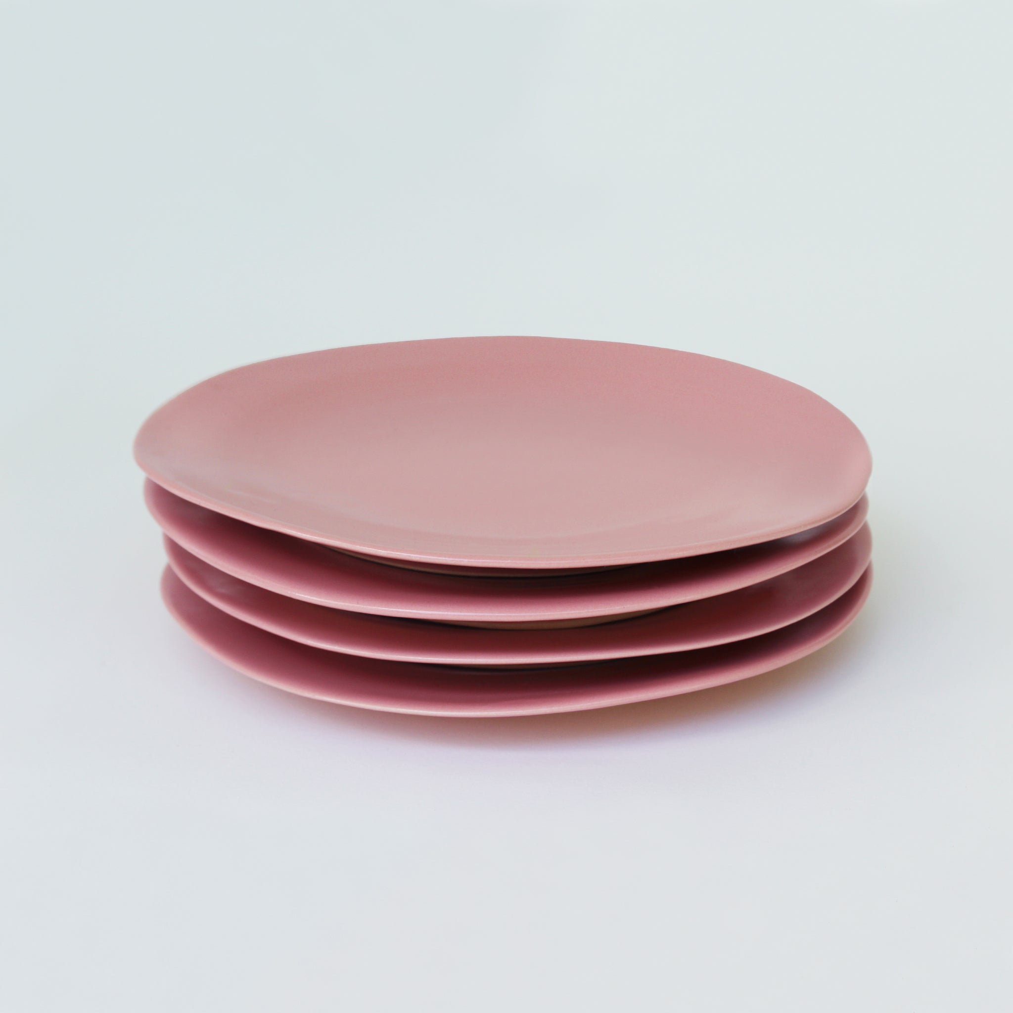 Medium Plate, set of 4