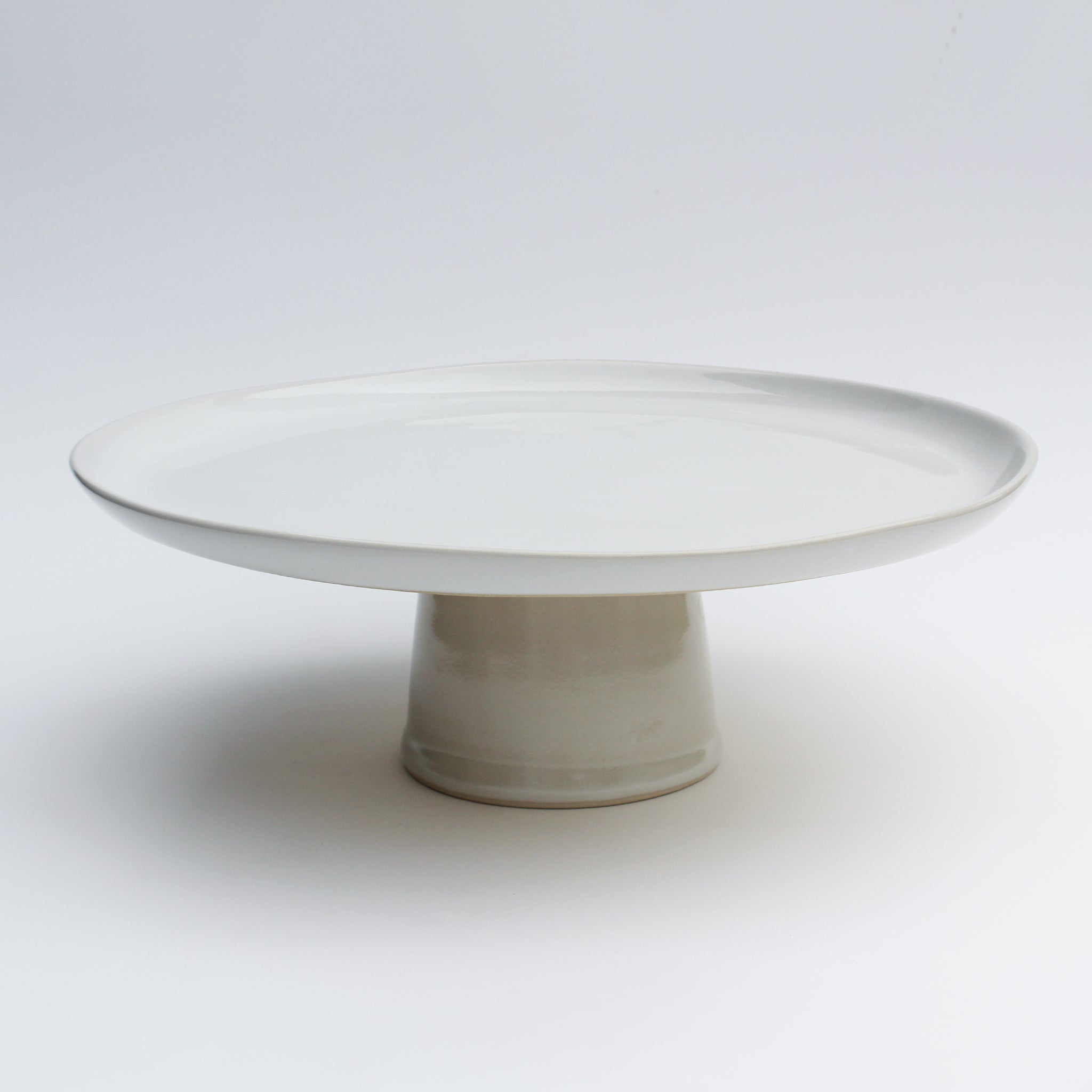 Short Cake Stand