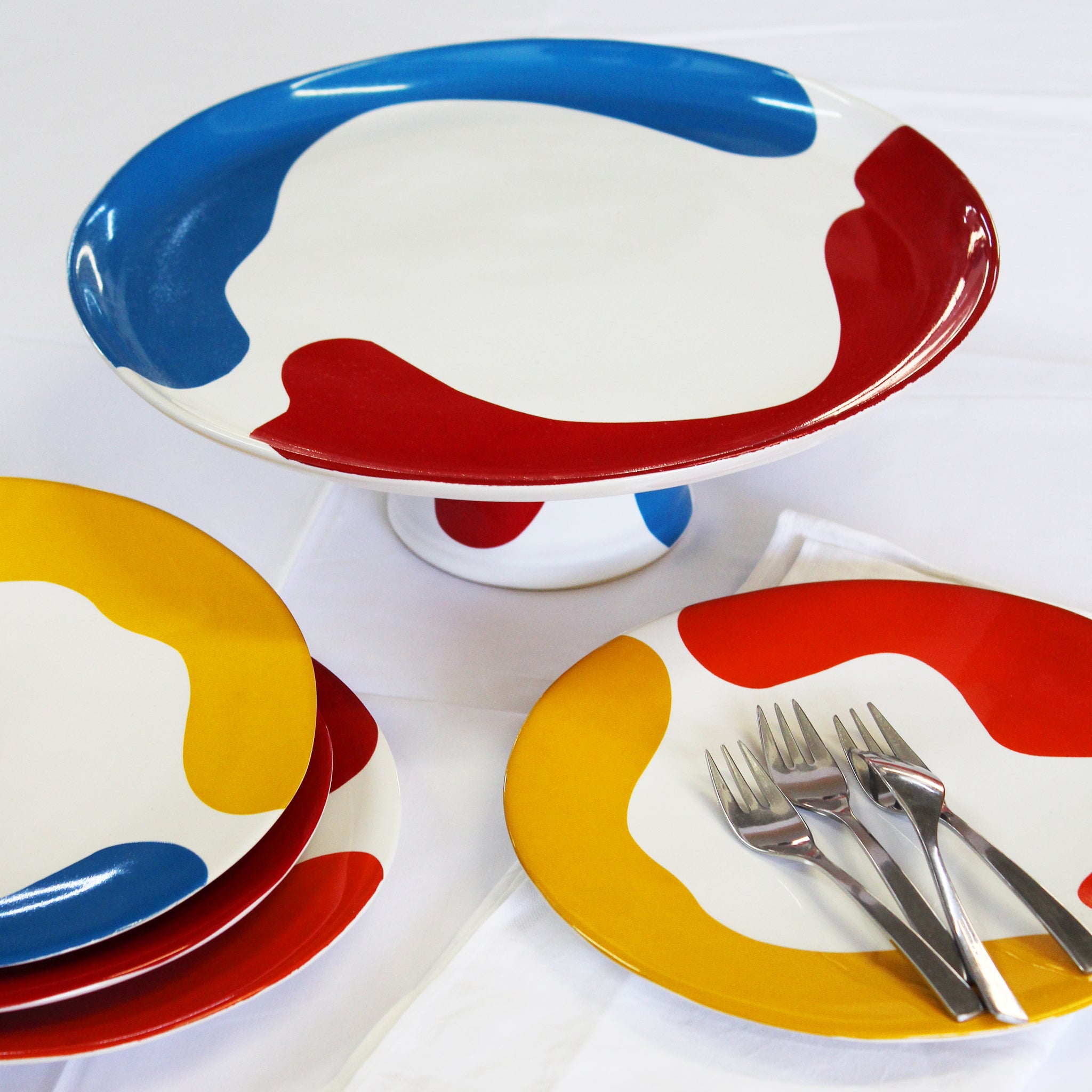 Gloss White Short Cake Stand accented with hand-applied sweeps of colour