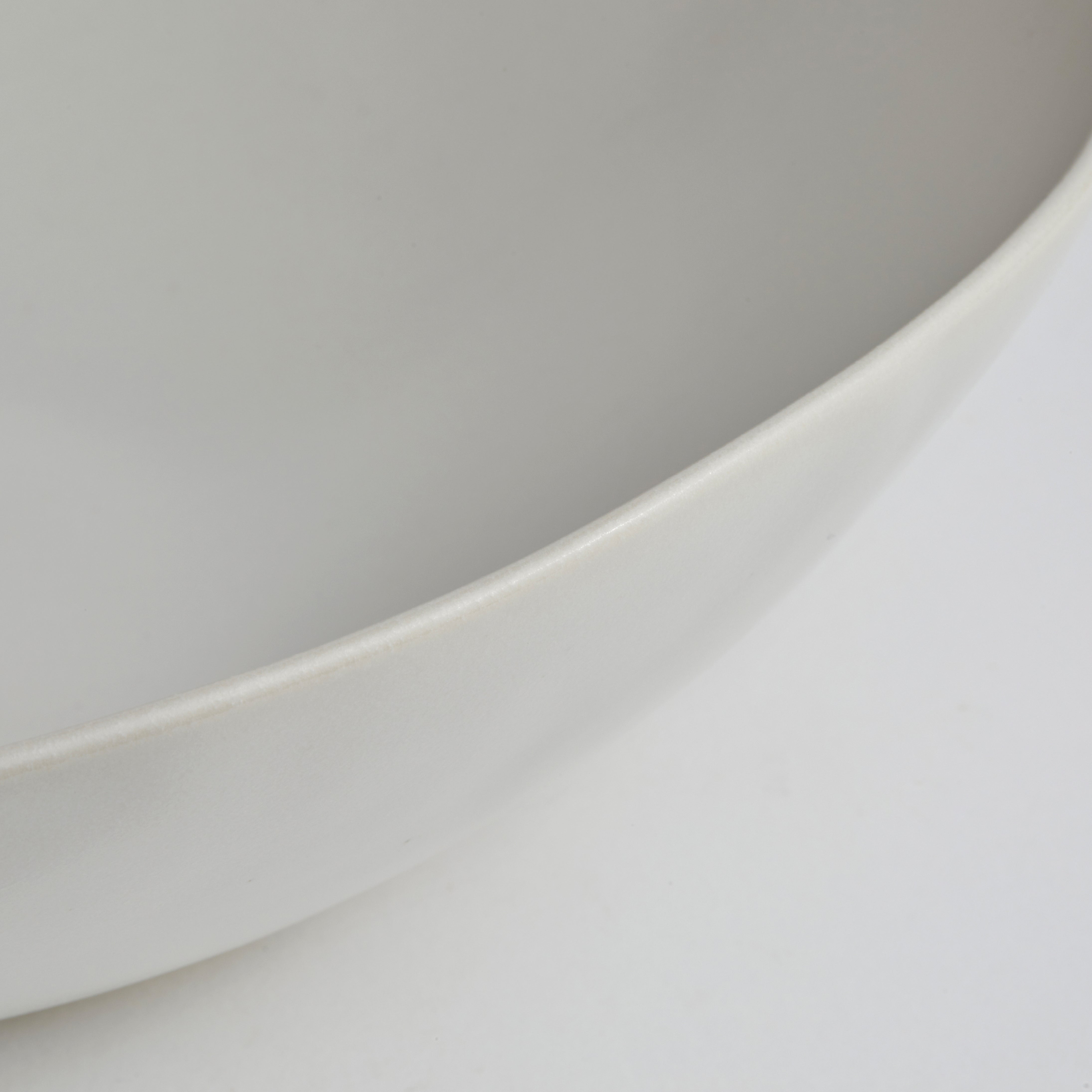 Satin Matte White - Large Bowl