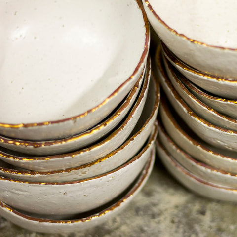 Earth White Gold trim