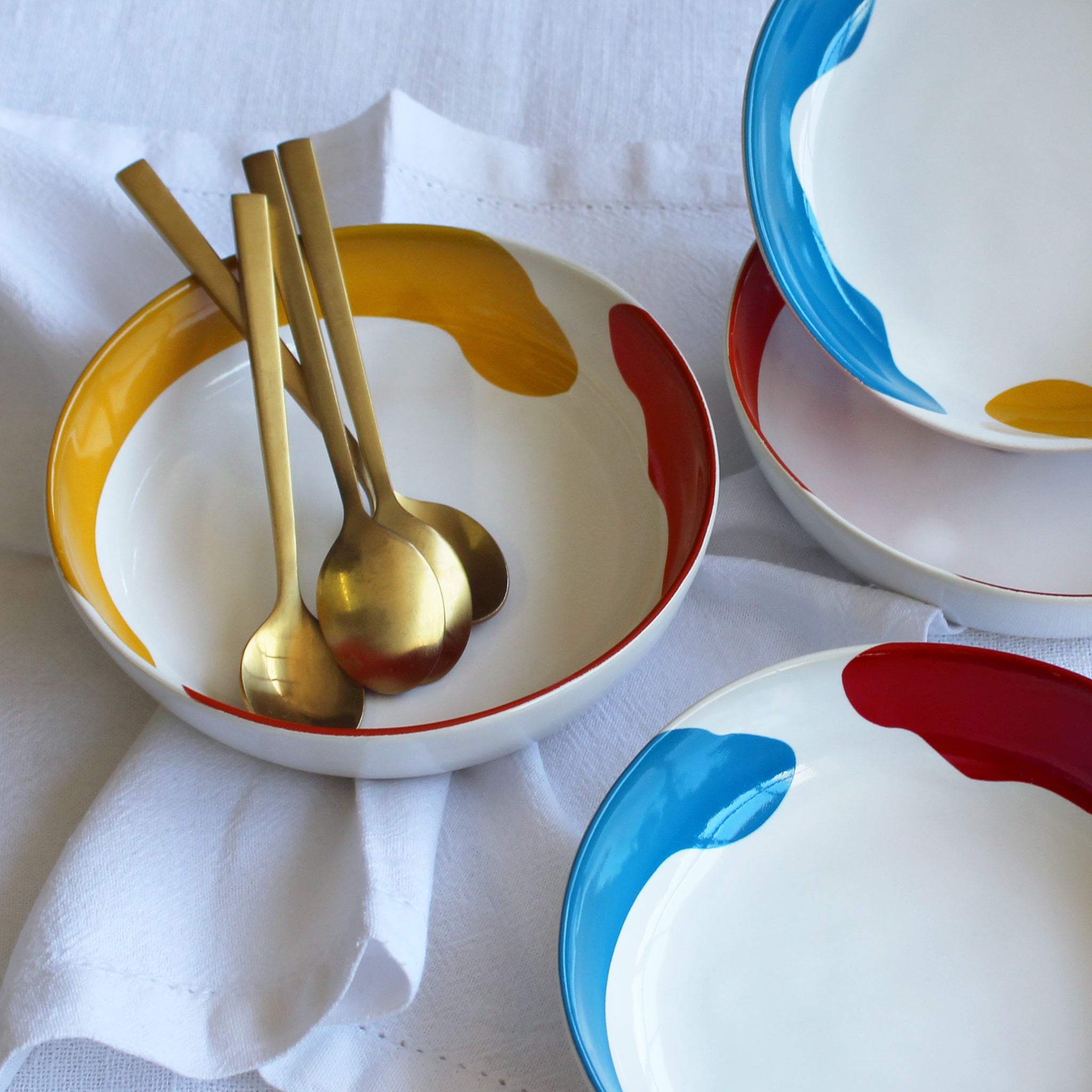 Gloss White Small Breakfast Bowl accented with hand-applied sweeps of colour, set of 4